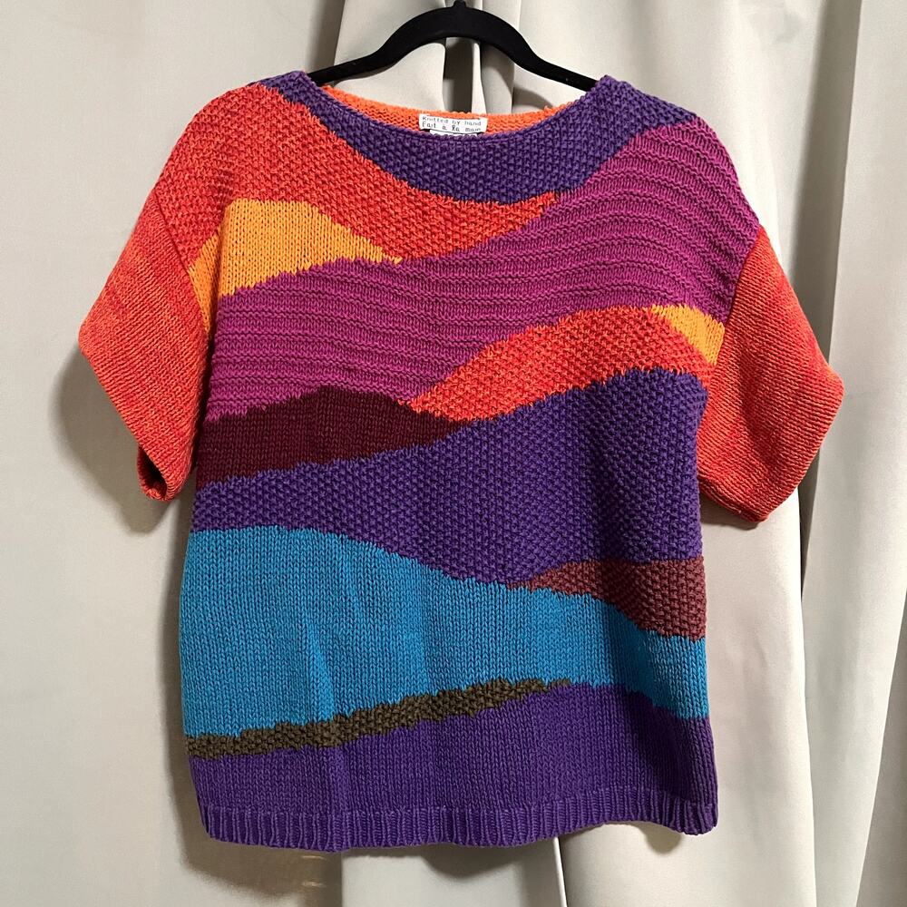 Vintage 80s/90s Tan Jay Abstract Sunset Short Sleeve Knit Sweater Top